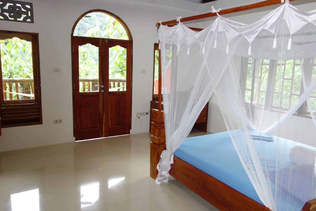 Hotel Orangutan Bukit Lawang Exterior foto